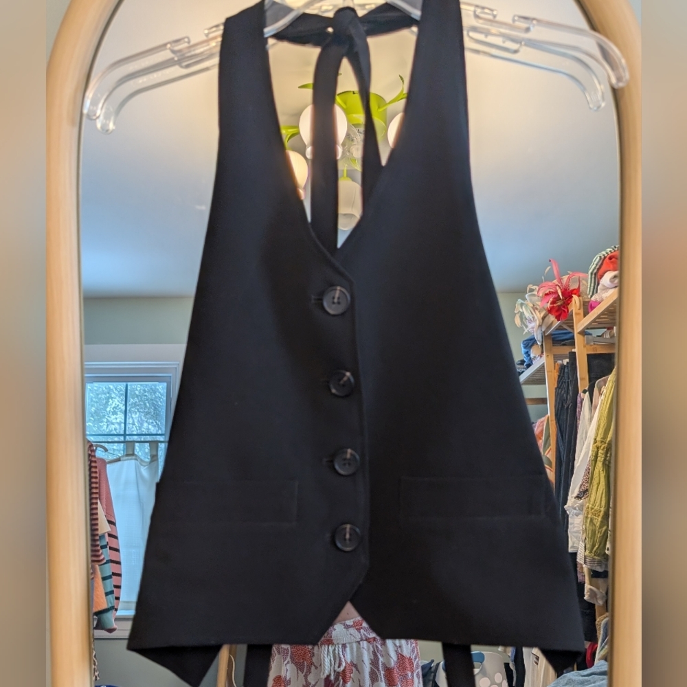 Backless Vest Halter Top